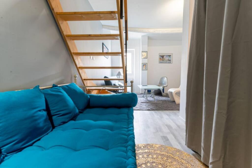 Le Charme Du Medieval Dans Un Appartement Cosy Hyères Exterior foto